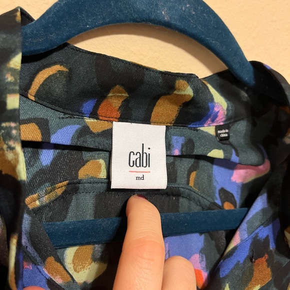 Cabi Sabine Abstract Watercolor Button Down High Neck Modest Artsy Blouse - Picture 3 of 10